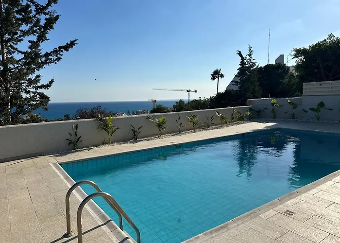 Luxury Seaview Pool Jacuzzi Sauna Villa