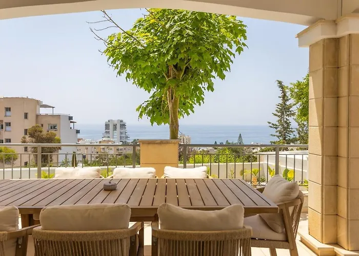 Luxury Seaview Pool Jacuzzi Sauna Villa Limisso