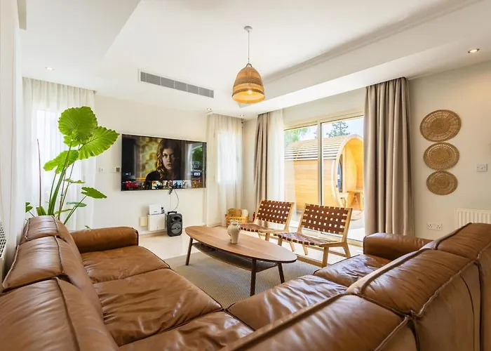 Luxury Seaview Pool Jacuzzi Sauna Villa *