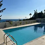 Luxury Seaview Pool Jacuzzi Sauna Villa