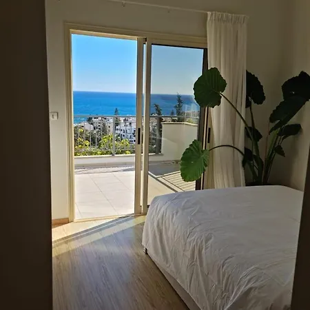 Luxury Seaview Pool Jacuzzi Sauna 利马索尔