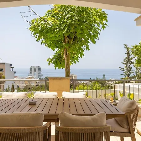 Luxury Seaview Pool Jacuzzi Sauna Villa Limassol
